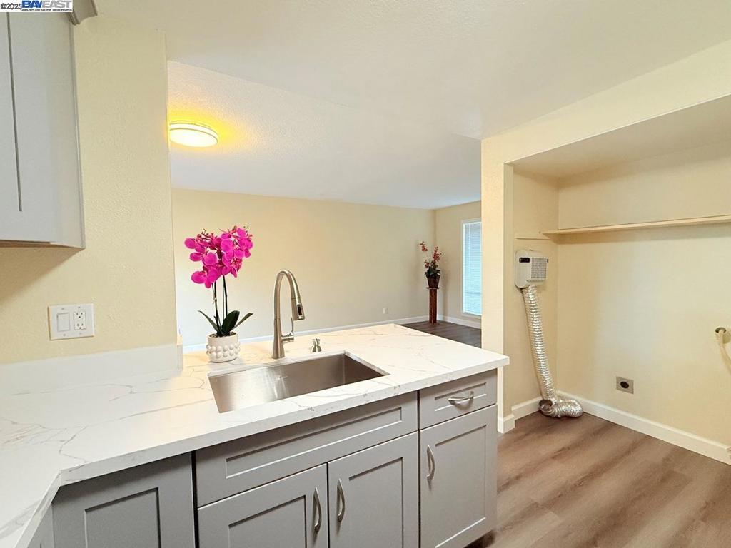 PARKWAY - Residential