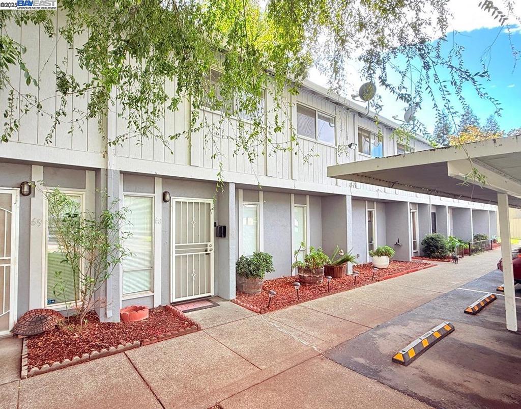 PARKWAY - Residential