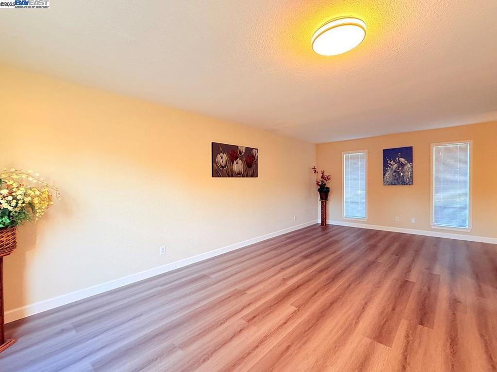 PARKWAY - Residential