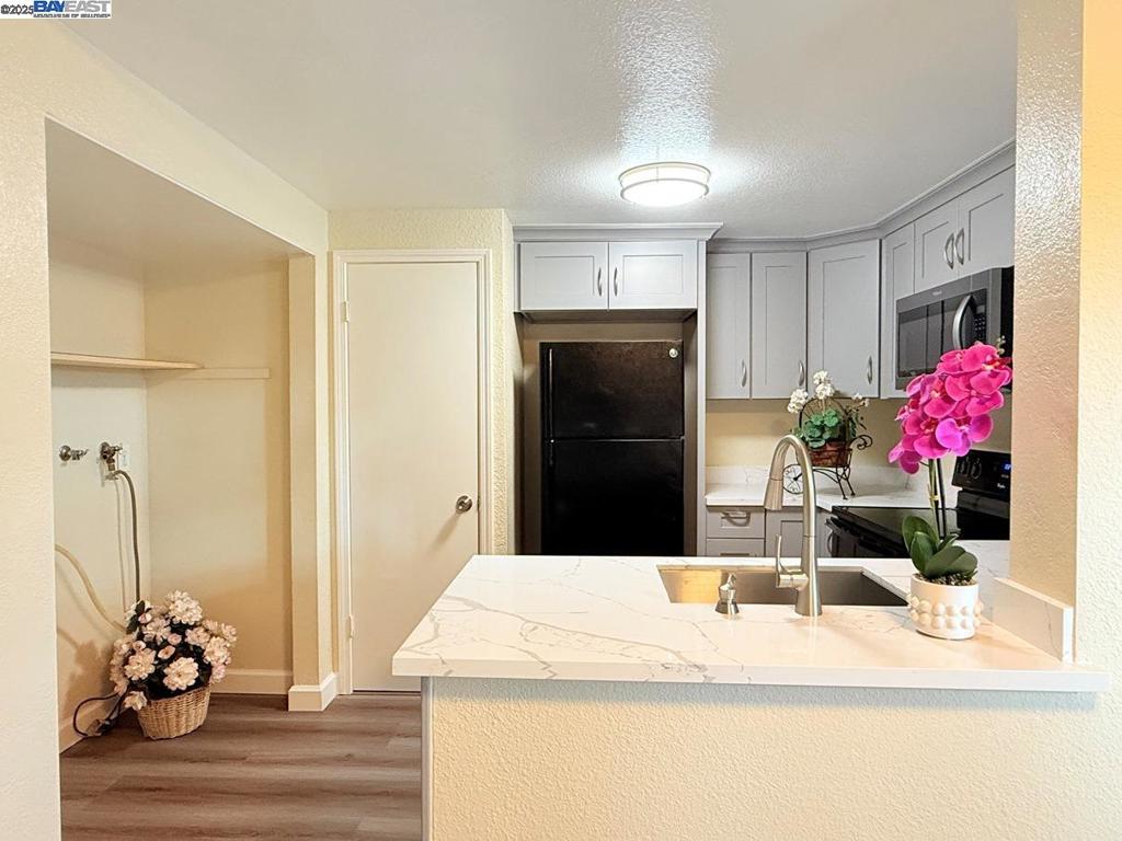 PARKWAY - Residential