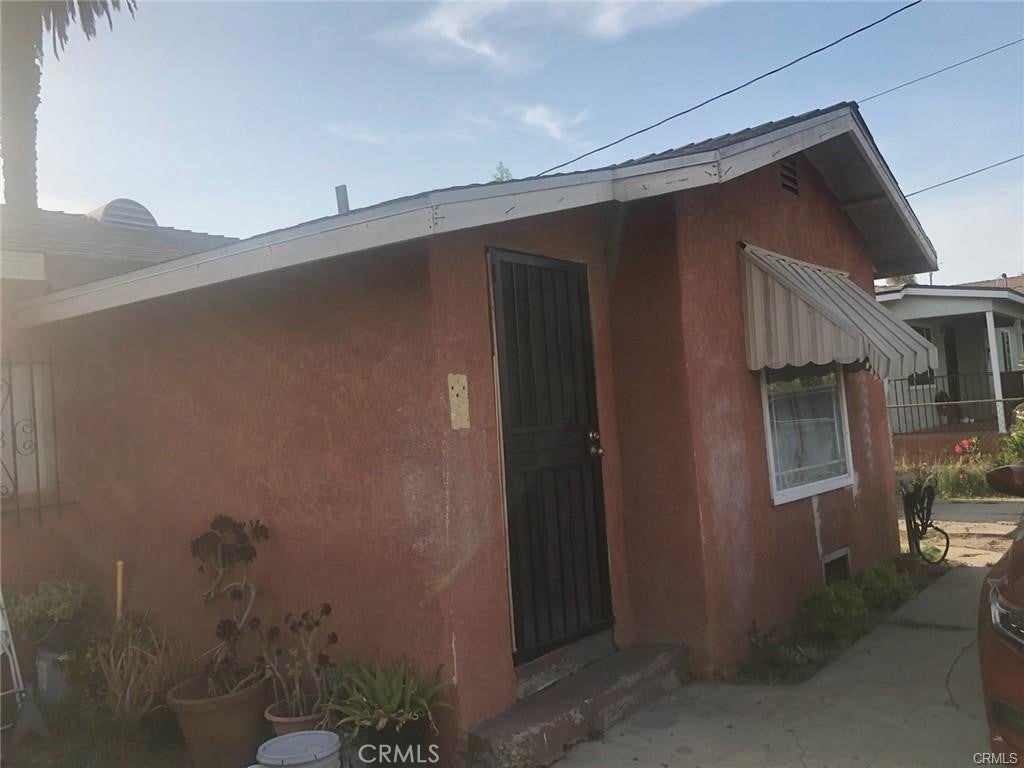 9433 Hickory Street