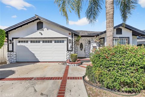 10939 Little Lake Downey CA 90241