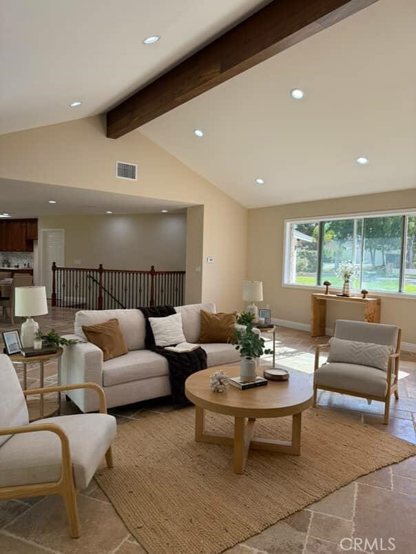 1730 Sunny knoll
