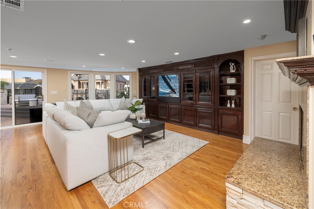 Gilbert Island (HGIL) - Residential