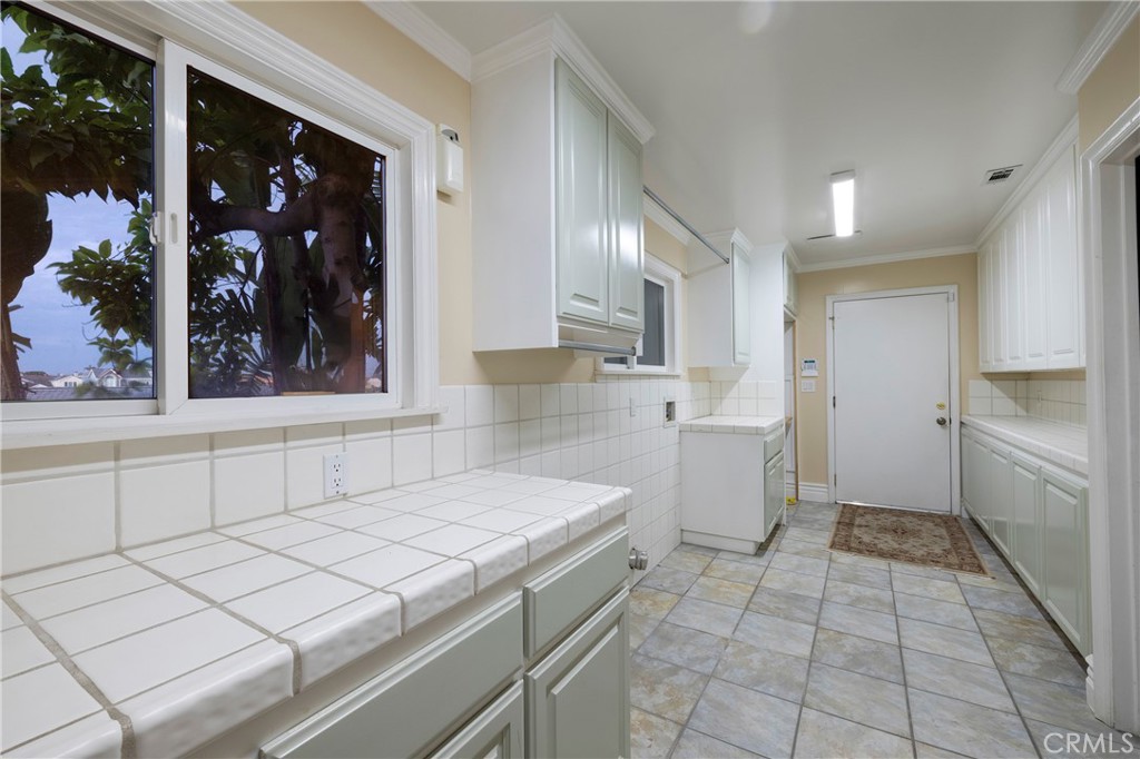 Gilbert Island (HGIL) - Residential