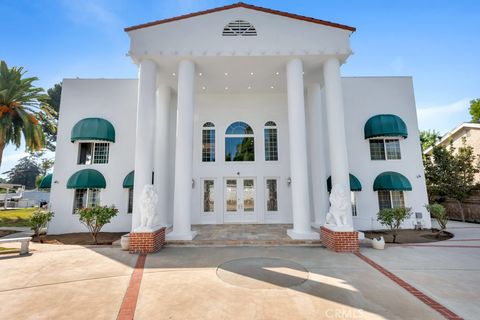 17912 Parthenia Northridge CA 91325