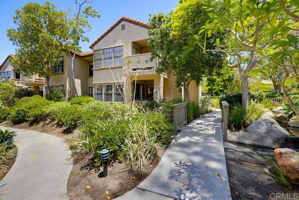 1072 Calle Del Cerro