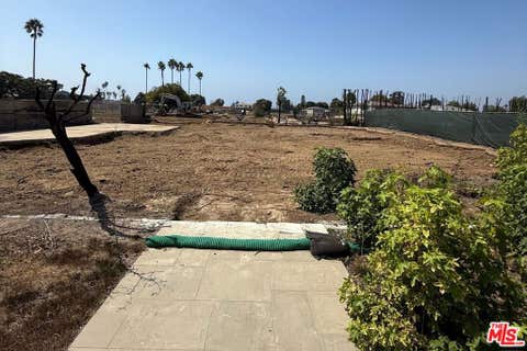 Photo of 711 Chapala Drive, Pacific Palisades, CA 90272 (MLS # 26874869)