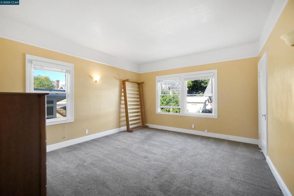 listing image 130726058856636930887