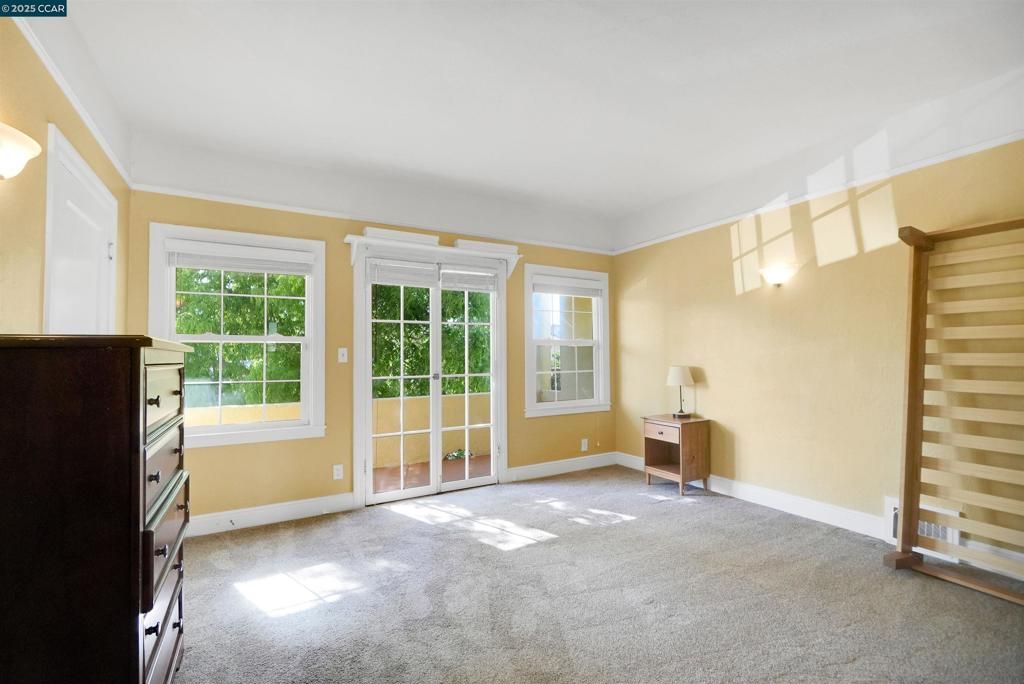 listing image 130722303789540269340