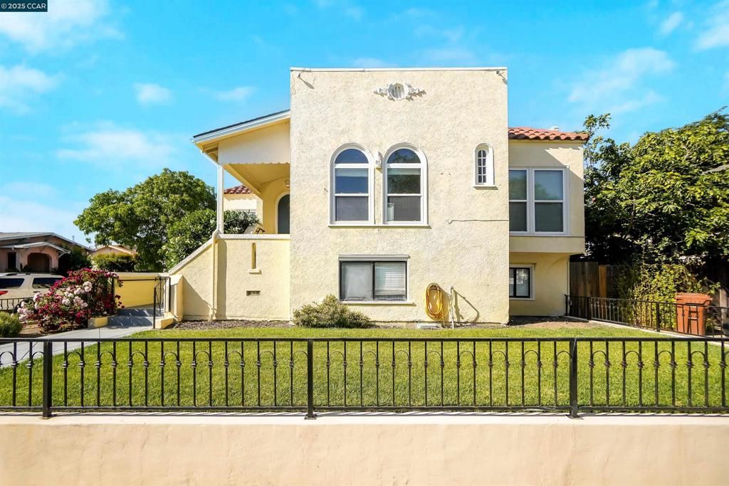 listing image 130726996598325423469