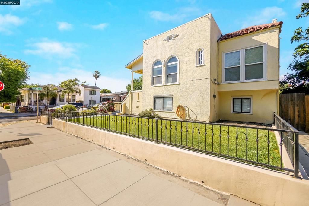 listing image 130723204556917644094