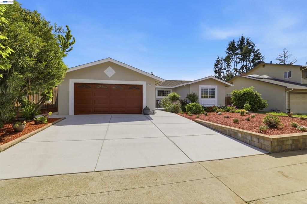 Photo of 6563 Camden Ave Ave, San Jose, CA 95120 (MLS # 41129664)