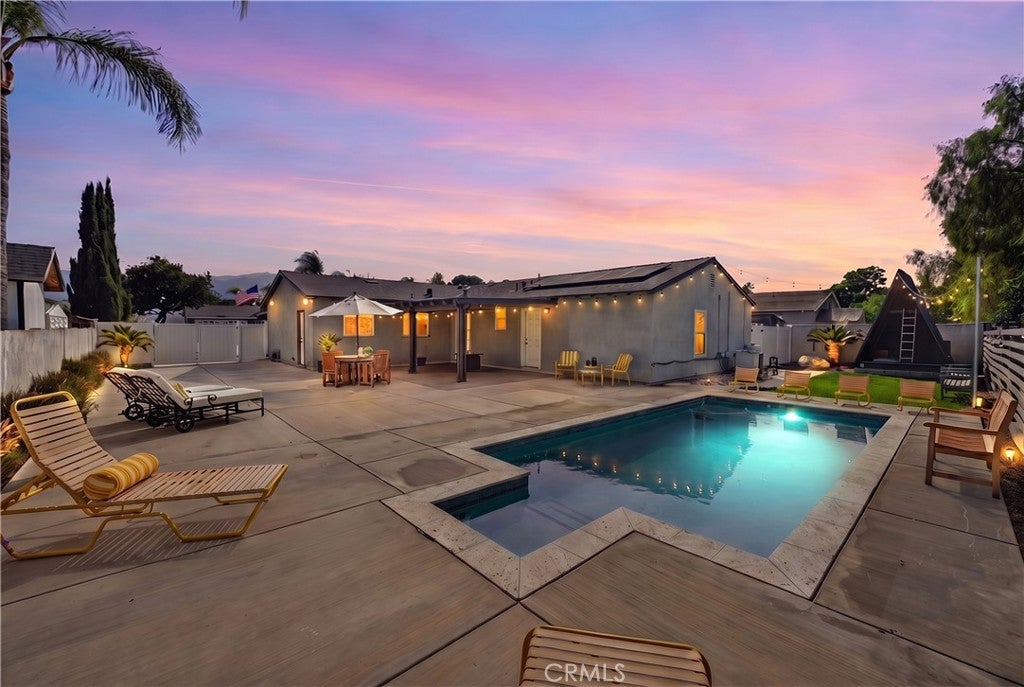 843 W Francis
