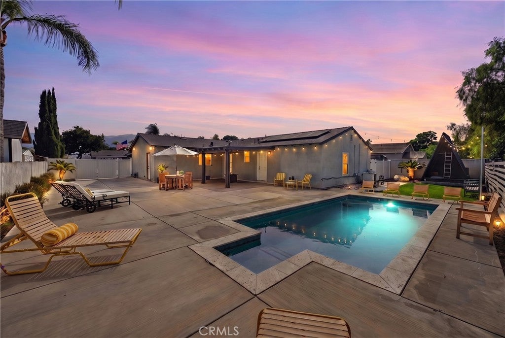 843 W Francis