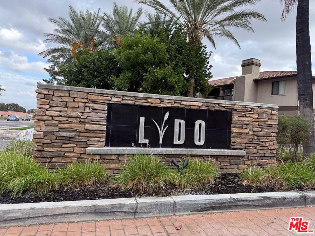 Photo of 1265 Kendall Drive #6I5, San Bernardino, CA 92407 (MLS # 26662575)