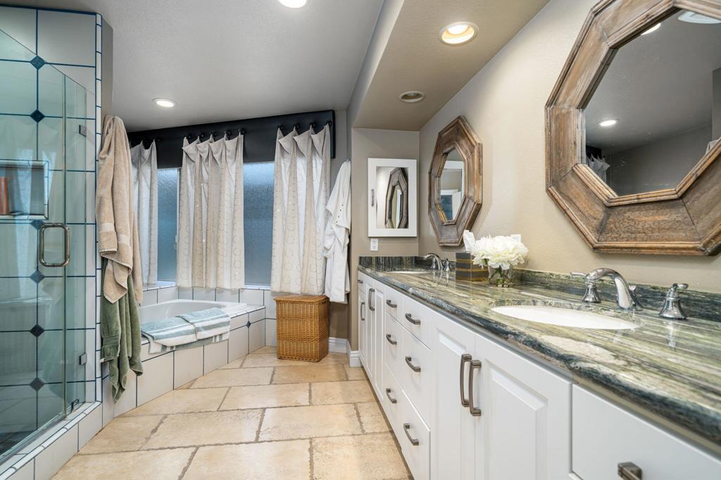 Indian Wells C.C. - Residential