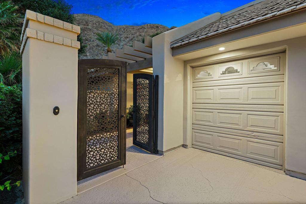 Indian Wells C.C. - Residential