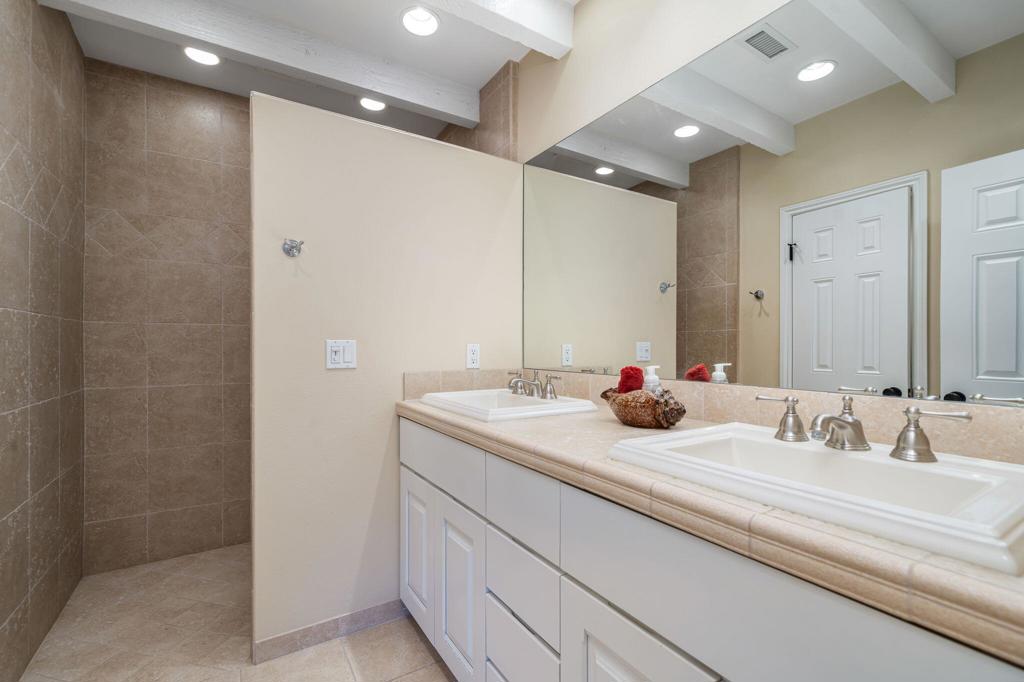 Indian Wells C.C. - Residential