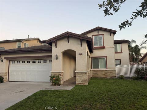 Photo of 15179 Cerritos ST, Fontana, CA 92336 (MLS # CV26139326)