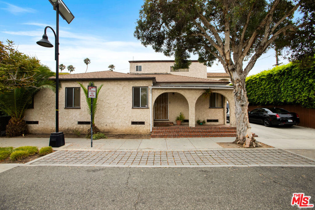 802 Ozone Street