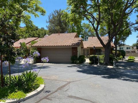 Photo of 4048 Stoneriver Court, Westlake Village, CA 91362 (MLS # 226001506)