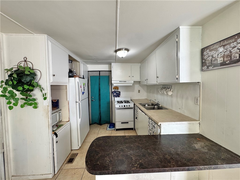 35011 Avenue E 38