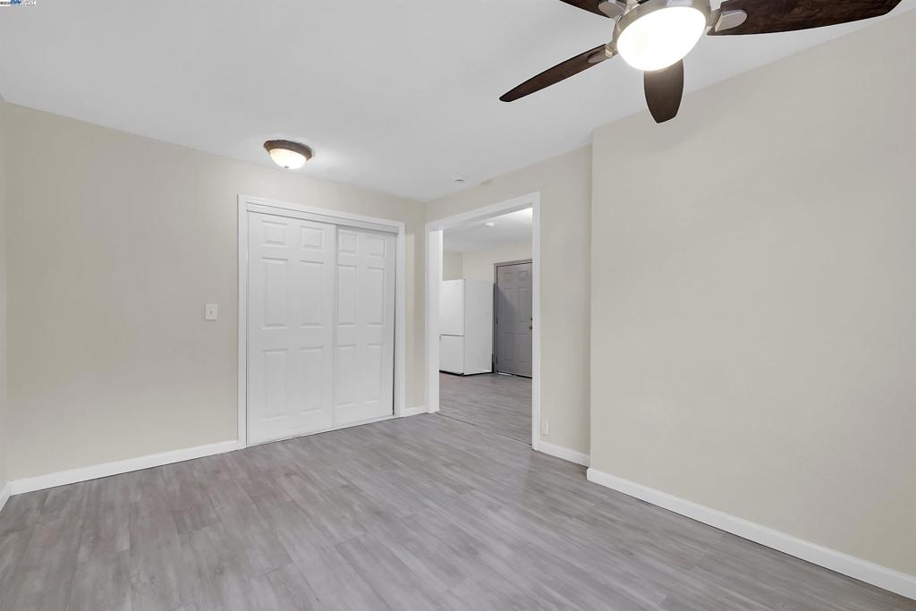 JACKSON TRIANGLE - Residential