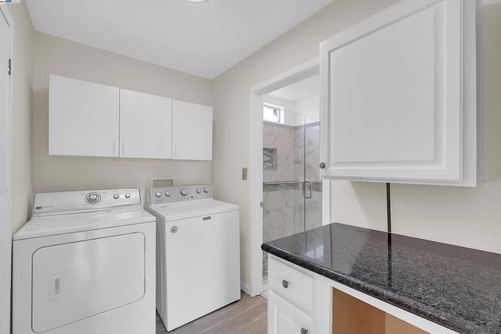 JACKSON TRIANGLE - Residential