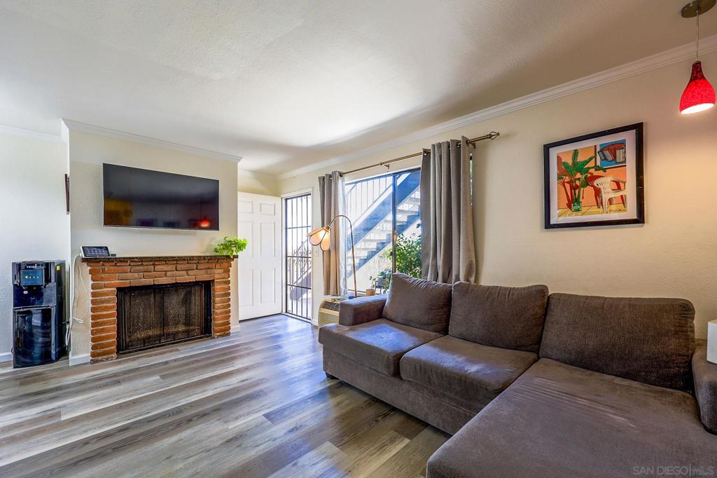 4150 Texas St 1