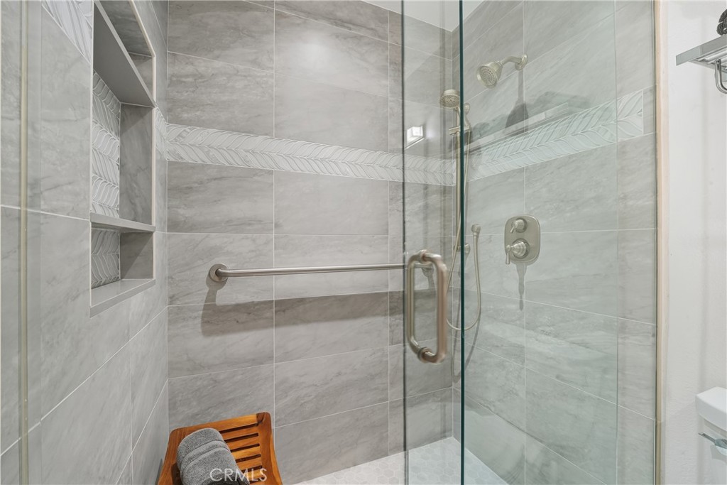 Marina Pacifica (MRP) - Residential