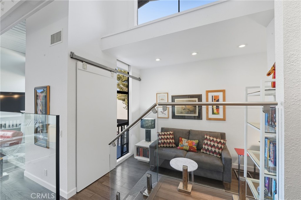 Marina Pacifica (MRP) - Residential