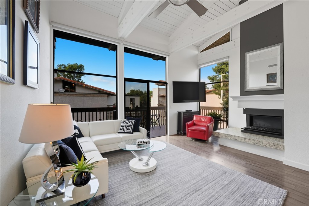 Marina Pacifica (MRP) - Residential