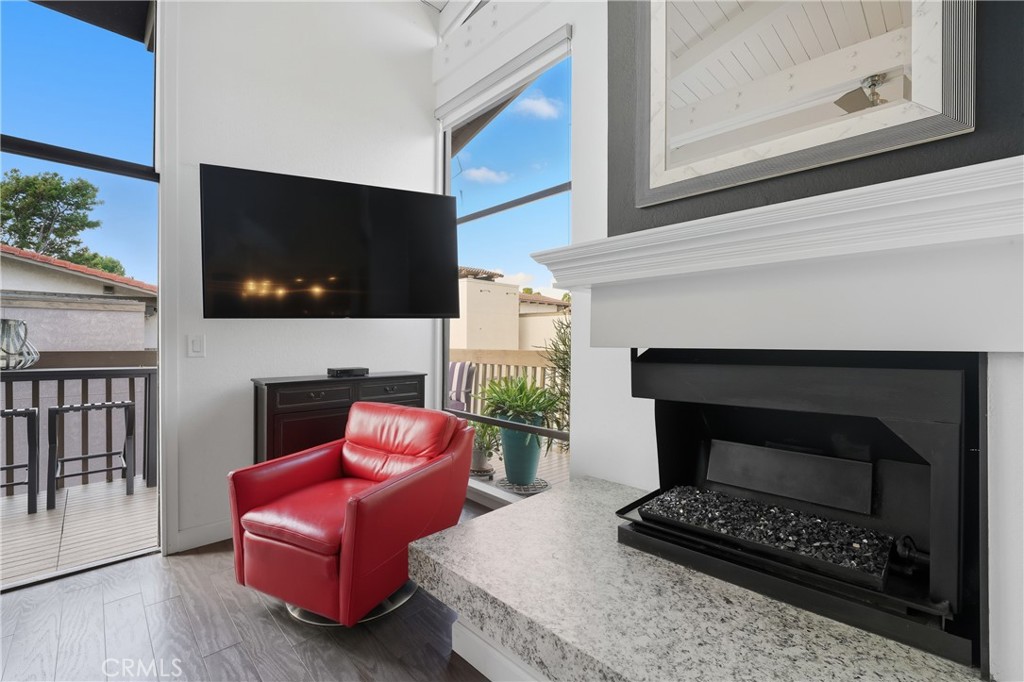 Marina Pacifica (MRP) - Residential