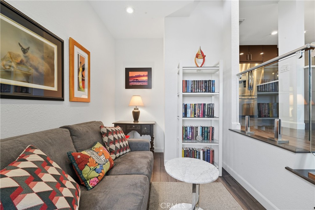 Marina Pacifica (MRP) - Residential