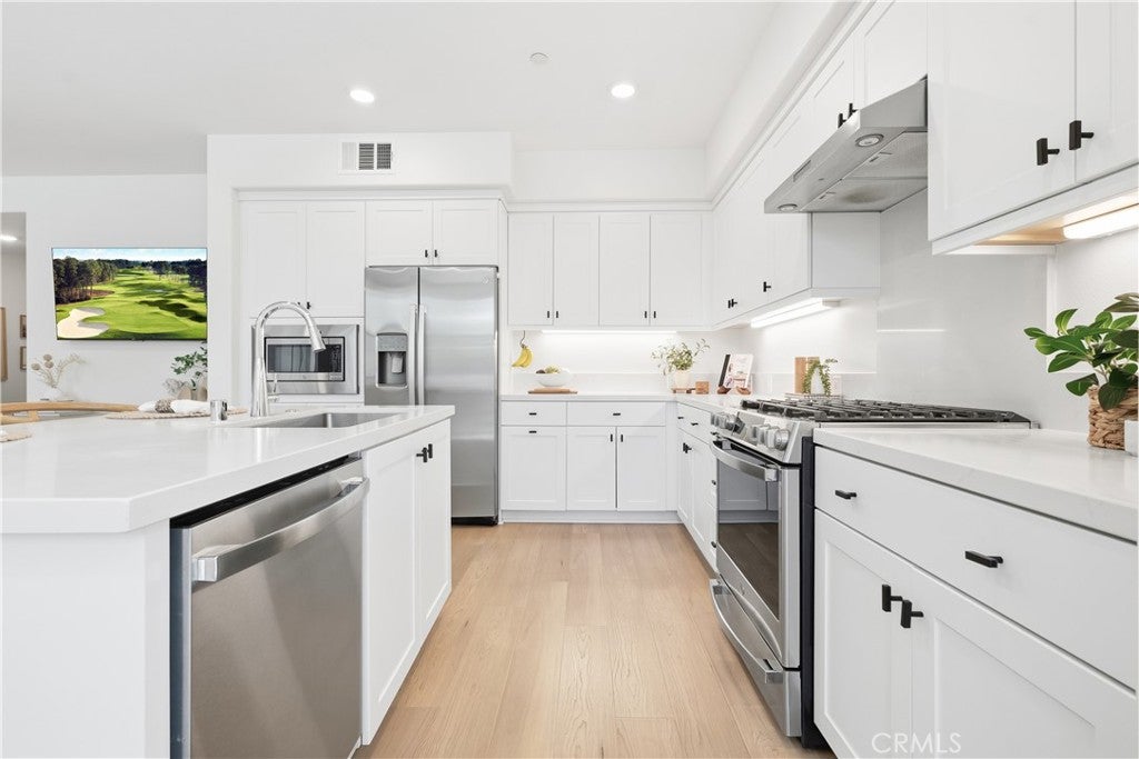 1501 Lasso Way 105