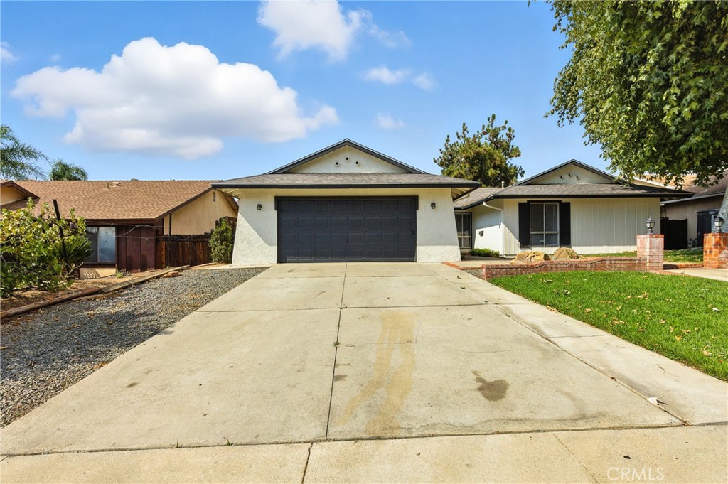 315 Maravilla Drive