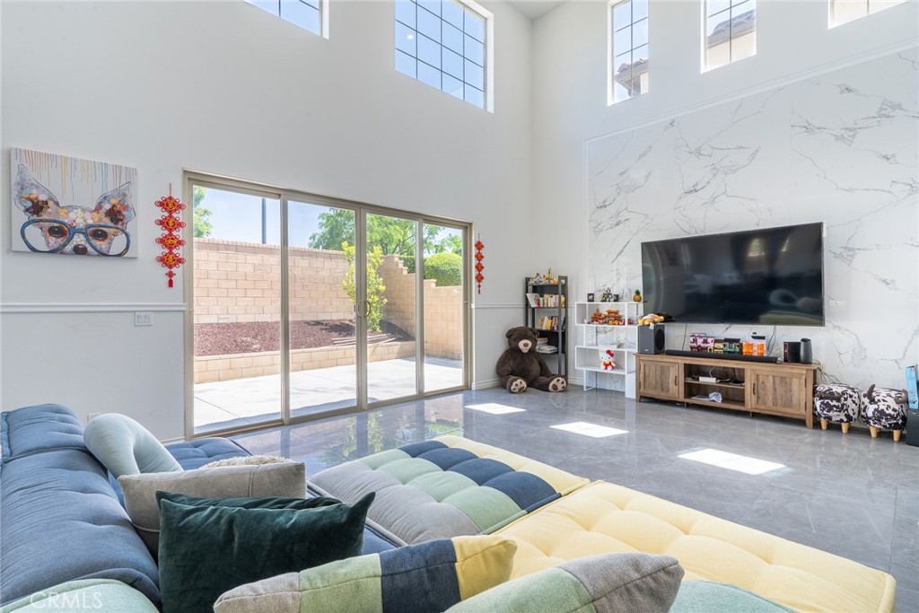 3071 E Silver Sky Drive