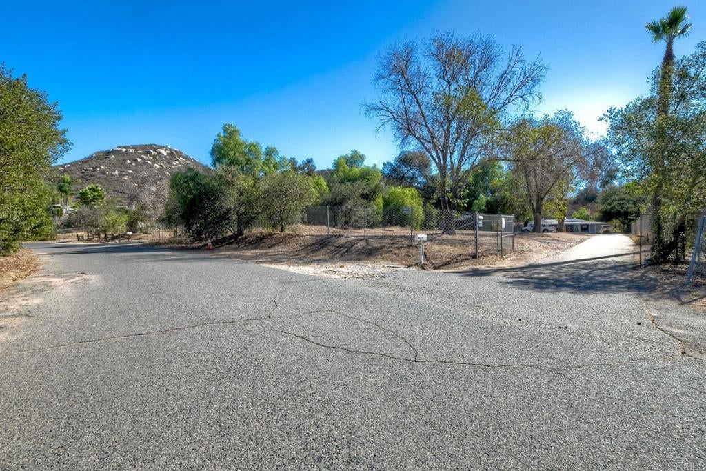 2731 Sarver Lane