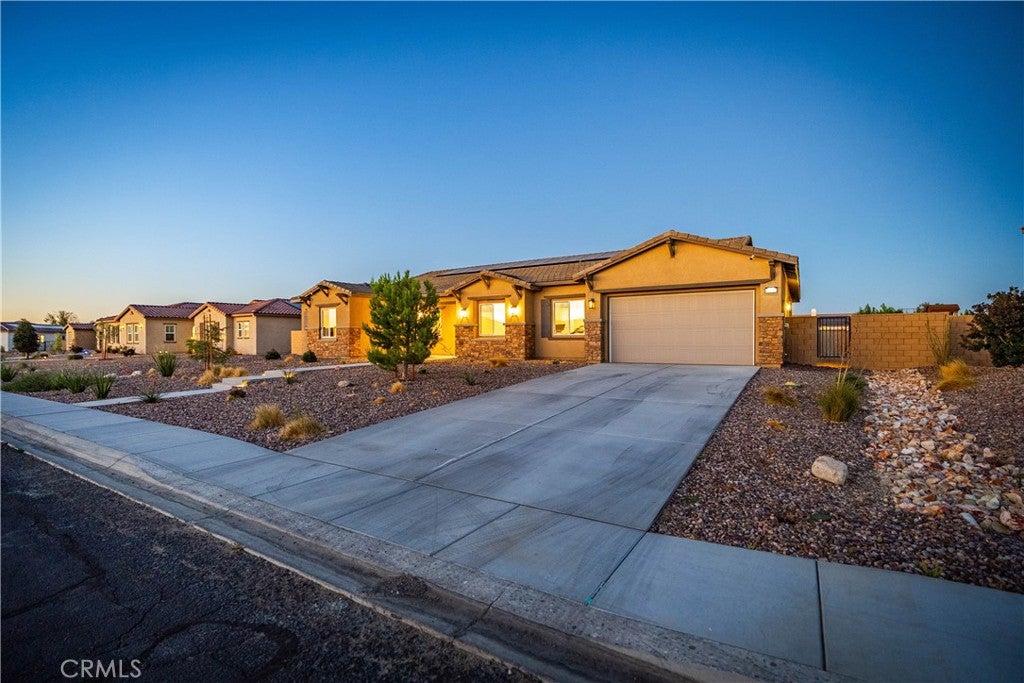 12961 Davona Dale