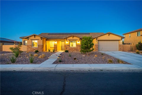Photo of 12961 Davona Dale RD, Apple Valley, CA 92308 (MLS # SR26156069)