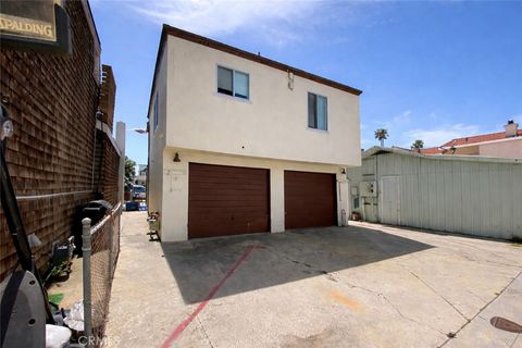 Tiny photo for 612 W Balboa Boulevard, Newport Beach, CA 92661 (MLS # IG26083652)