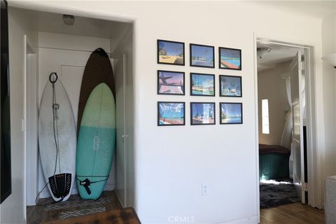 Tiny photo for 612 W Balboa Boulevard, Newport Beach, CA 92661 (MLS # IG26083652)