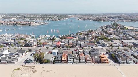 Tiny photo for 612 W Balboa Boulevard, Newport Beach, CA 92661 (MLS # IG26083652)