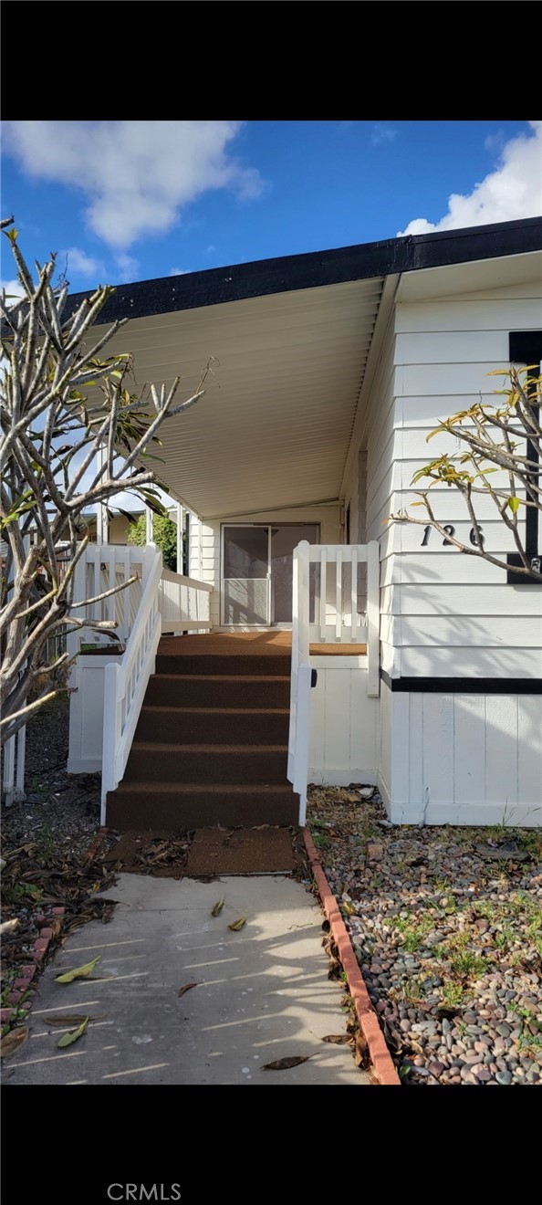 6130 Camino Real 126