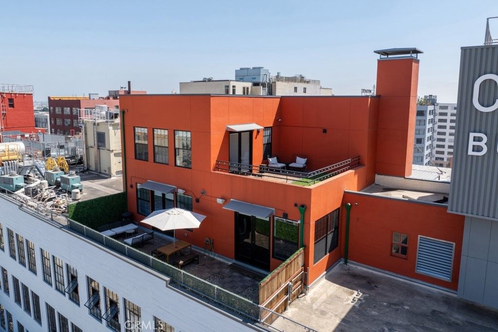 Photo of 746 S Los Angeles Street #1201, Los Angeles, CA 90014 (MLS # JT26024964)