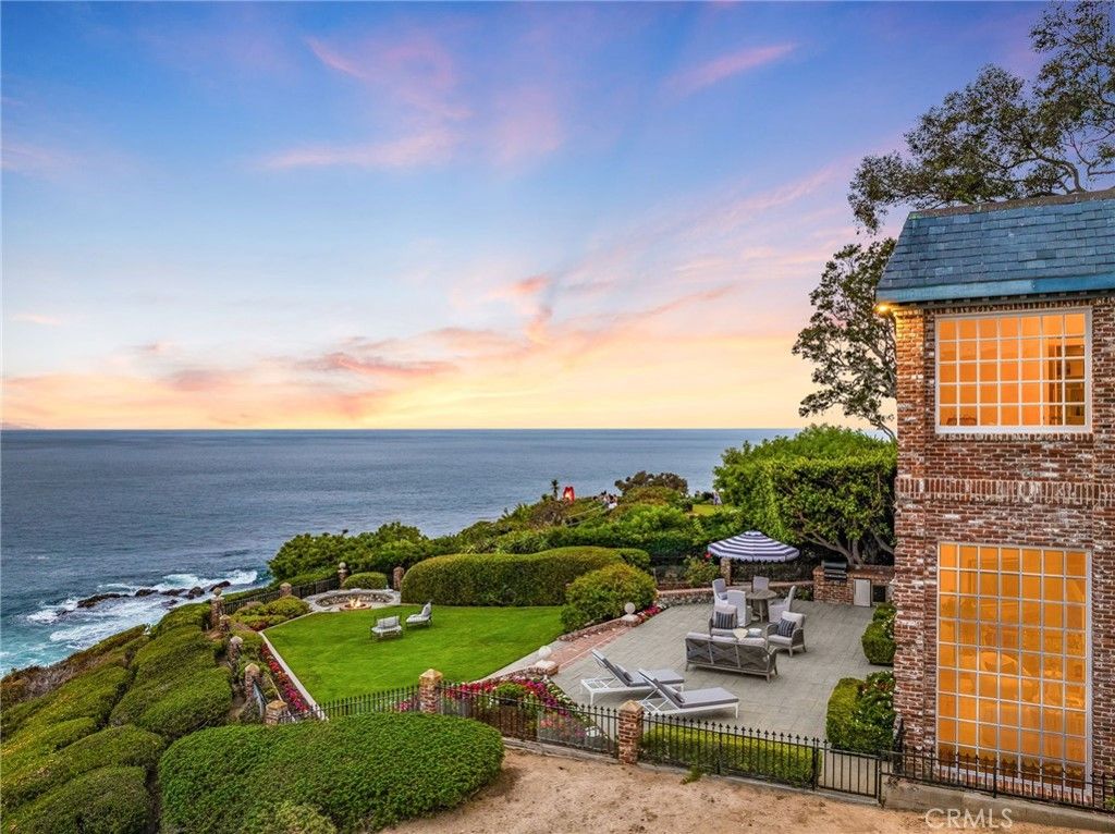 Photo of 245 Crescent Bay Drive Dr, Laguna Beach, CA 92651 (MLS # NP25183916)