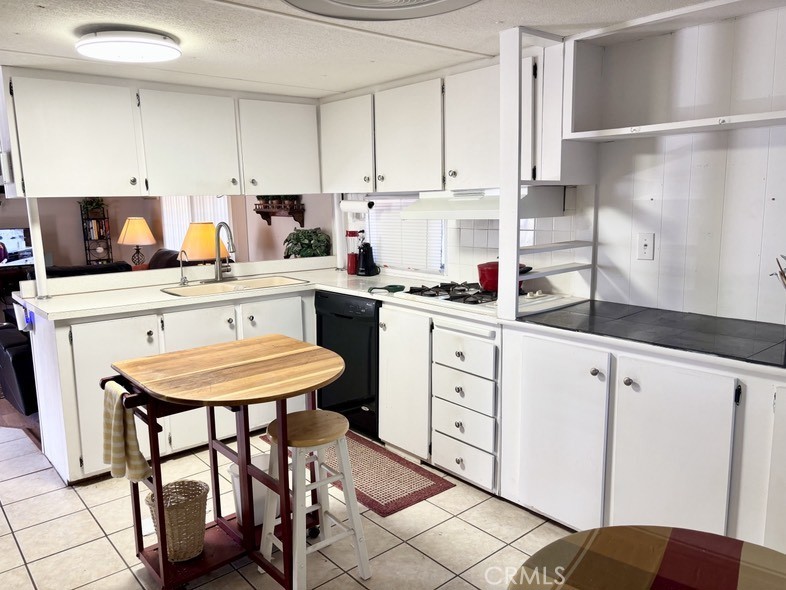 Tramview Mobile Park (33635) - Manufactured In Park