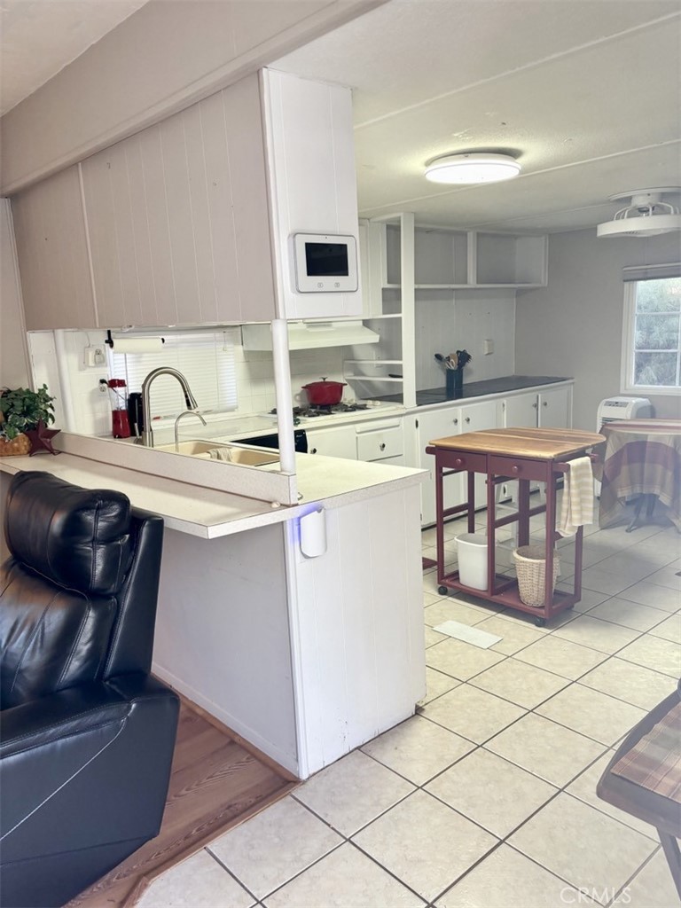 Tramview Mobile Park (33635) - Manufactured In Park