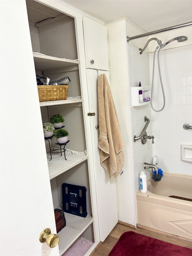 Tramview Mobile Park (33635) - Manufactured In Park